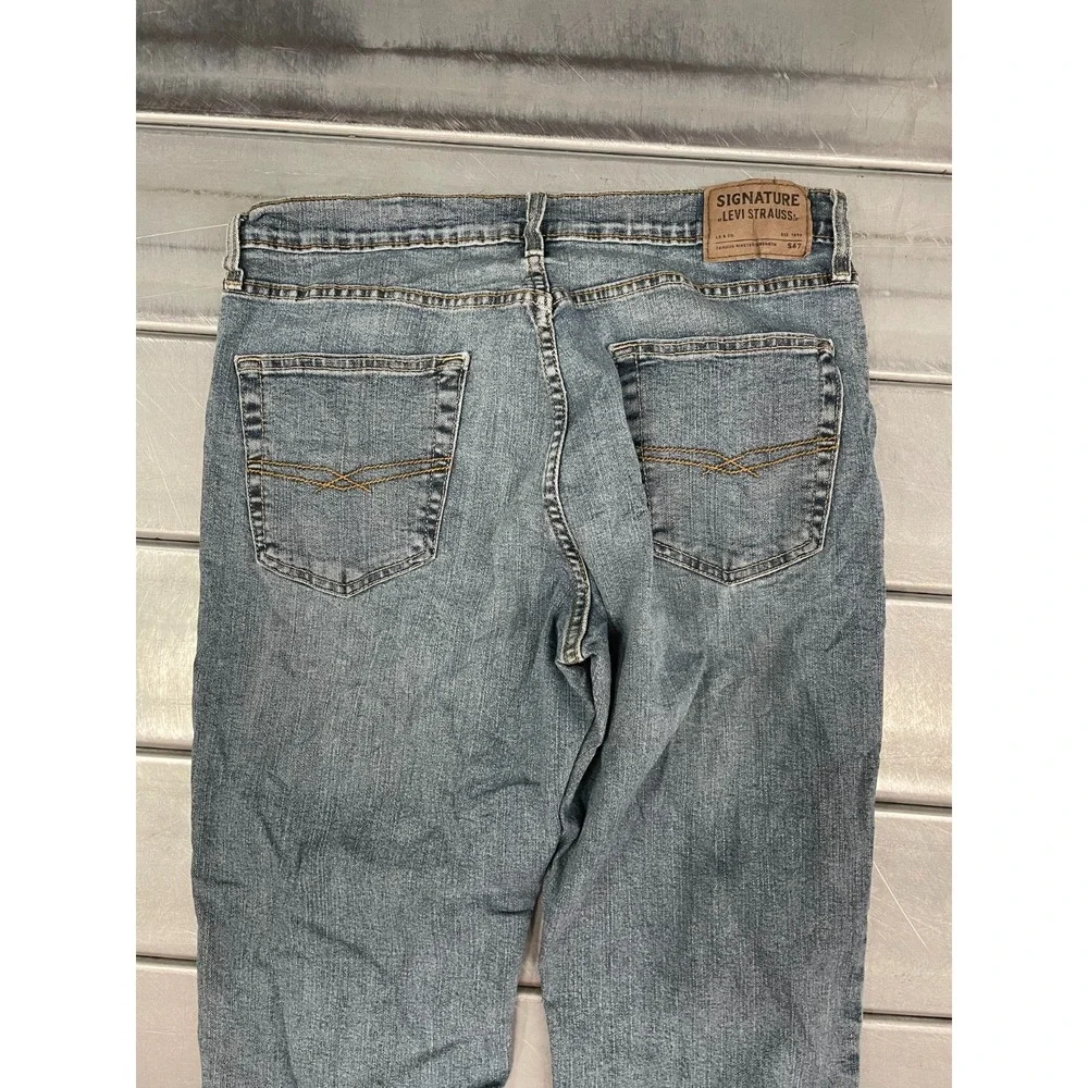 Signature Levis S67 Athletic Jeans Mens 34X30 Blue‎ Medium Wash Denim Straight